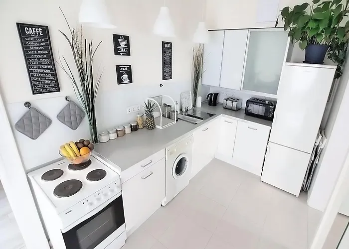 Eotvos Design Appartement *